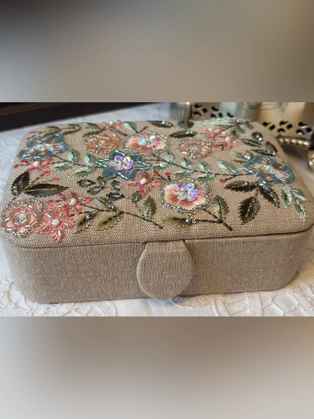 N/A beaded embroidered